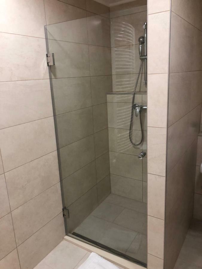 Duna Vendeghaz Otel Fadd-Dombori Dış mekan fotoğraf