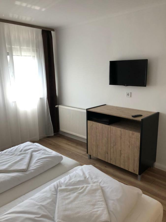 Duna Vendeghaz Otel Fadd-Dombori Dış mekan fotoğraf