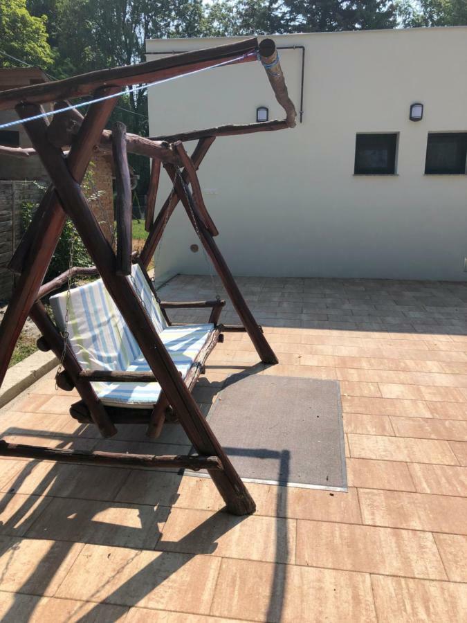 Duna Vendeghaz Otel Fadd-Dombori Dış mekan fotoğraf